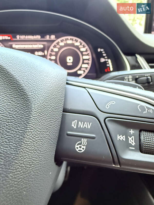 Внедорожник / Кроссовер Audi Q7 2018 в Киеве