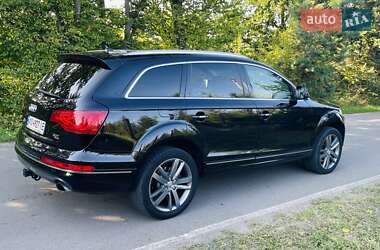 Внедорожник / Кроссовер Audi Q7 2013 в 