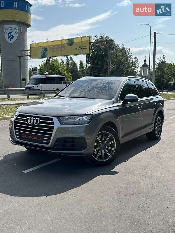 Audi Q7 2016
