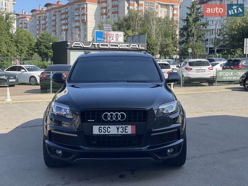 Внедорожник / Кроссовер Audi Q7 2014 в Черновцах