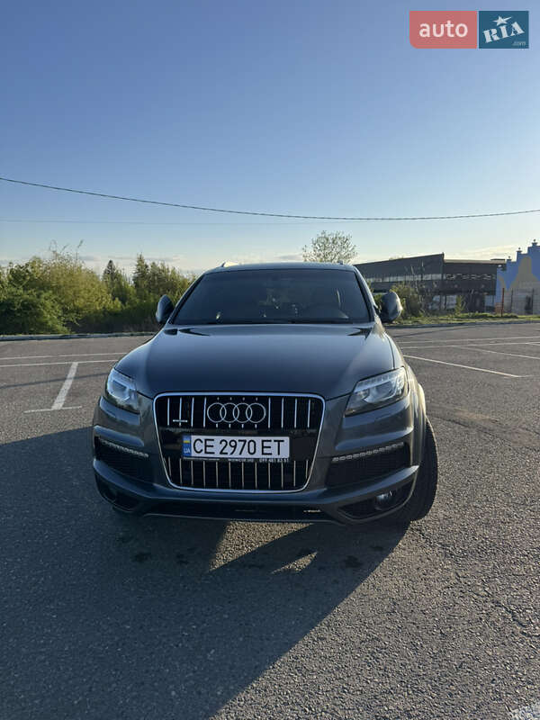 Внедорожник / Кроссовер Audi Q7 2010 в Черновцах