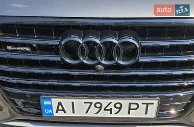 Внедорожник / Кроссовер Audi Q7 2019 в 