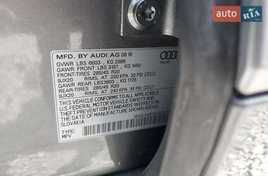 Внедорожник / Кроссовер Audi Q7 2016 в 