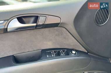 Внедорожник / Кроссовер Audi Q7 2011 в 