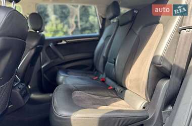 Внедорожник / Кроссовер Audi Q7 2011 в 