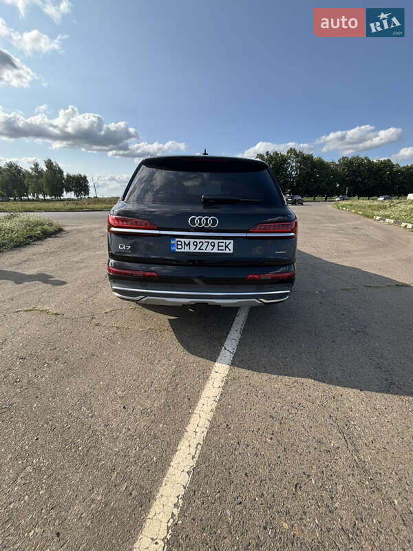 Внедорожник / Кроссовер Audi Q7 2019 в Сумах