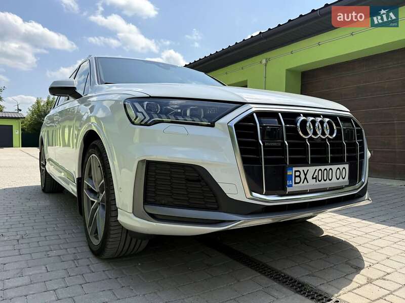 Позашляховик / Кросовер Audi Q7 2020 в Кам'янець-Подільському