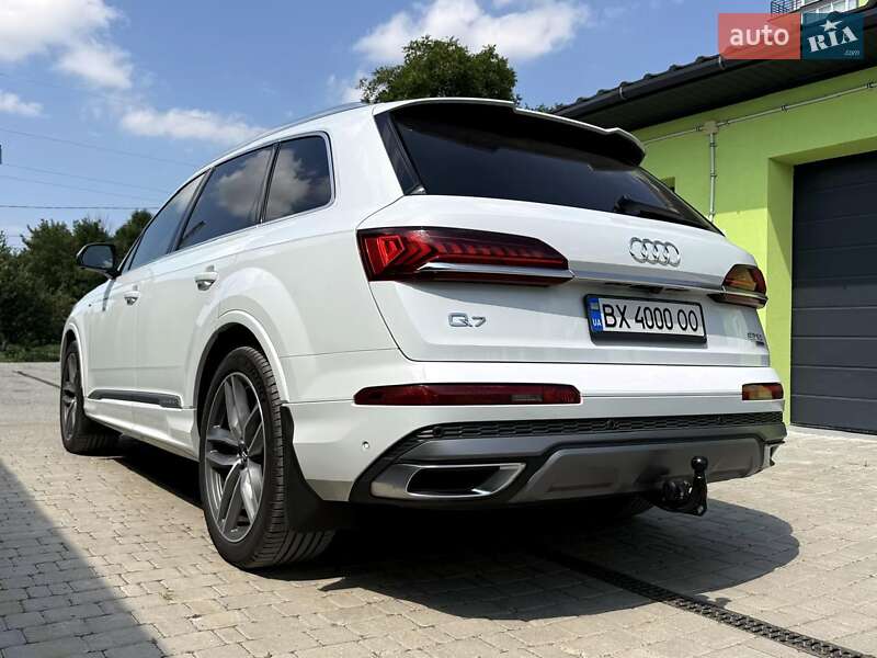 Позашляховик / Кросовер Audi Q7 2020 в Кам'янець-Подільському
