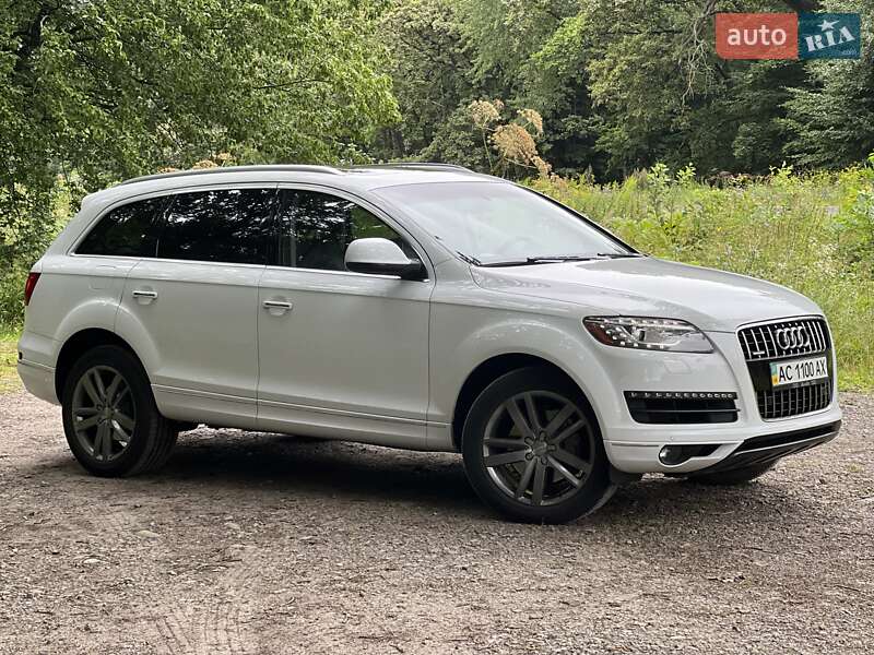 Позашляховик / Кросовер Audi Q7 2012 в Луцьку