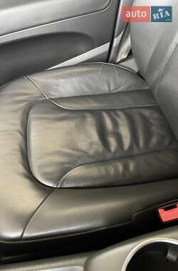 Внедорожник / Кроссовер Audi Q7 2012 в 