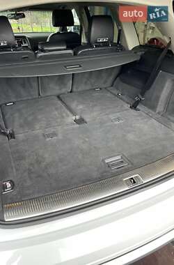 Внедорожник / Кроссовер Audi Q7 2012 в 