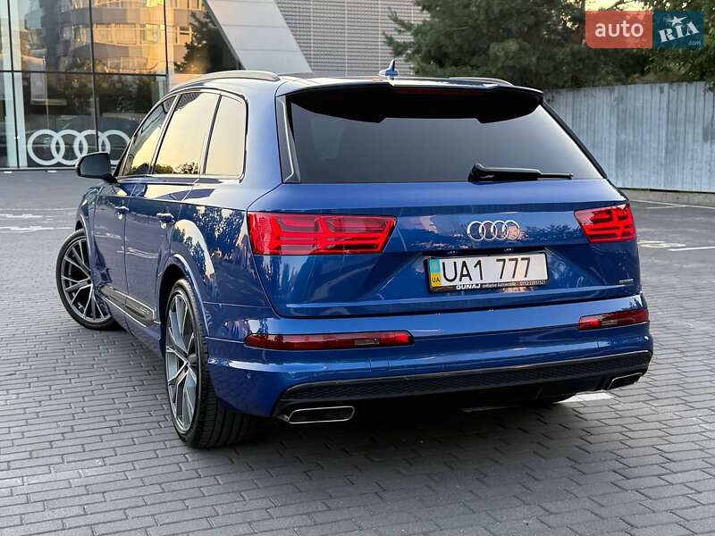 Внедорожник / Кроссовер Audi Q7 2016 в Харькове