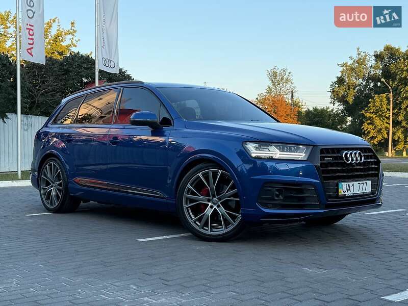 Внедорожник / Кроссовер Audi Q7 2016 в Харькове