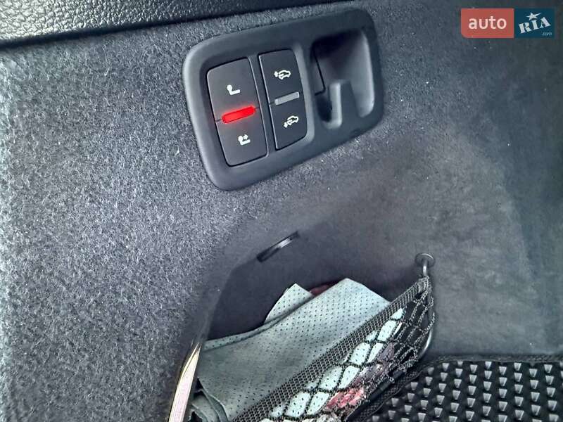 Внедорожник / Кроссовер Audi Q7 2016 в Харькове