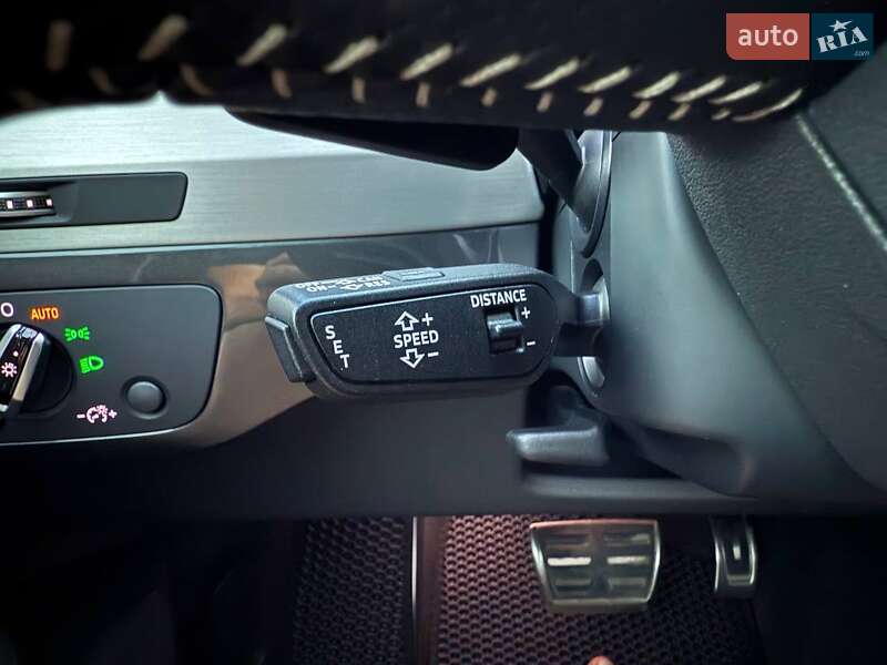 Внедорожник / Кроссовер Audi Q7 2016 в Харькове