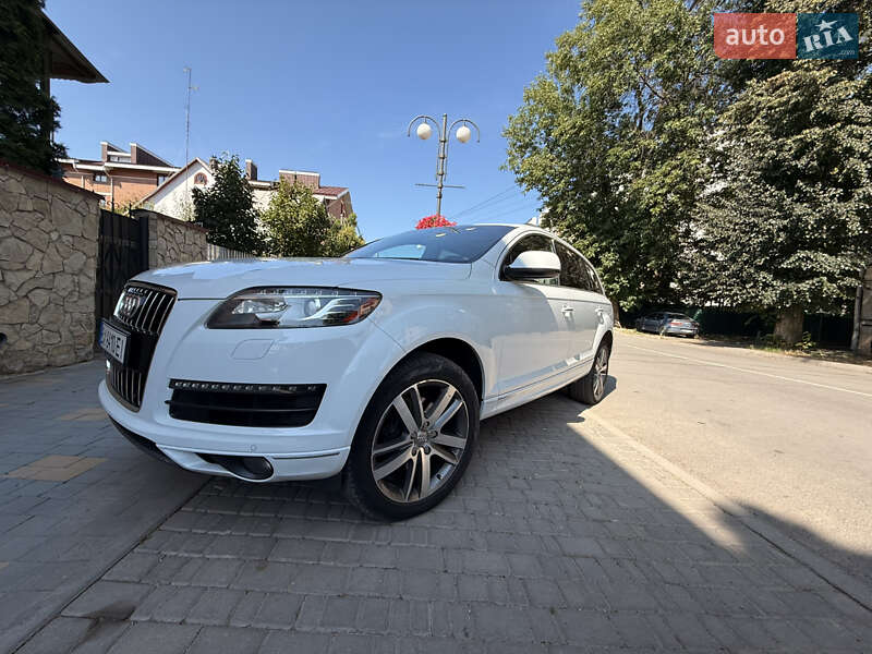 Audi Q7 2012