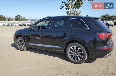 Внедорожник / Кроссовер Audi Q7 2017 в 