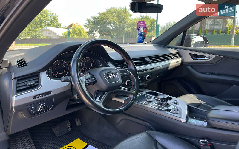 Внедорожник / Кроссовер Audi Q7 2015 в Коломые