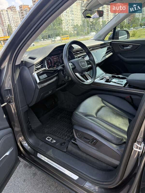 Внедорожник / Кроссовер Audi Q7 2019 в Киеве фото 20 Внедорожник / Кроссовер Audi Q7 2019 в Киеве