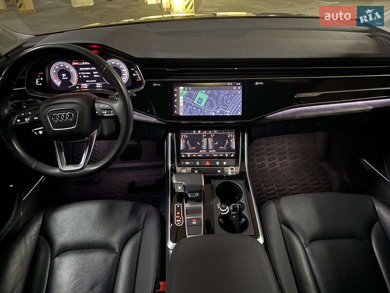 Внедорожник / Кроссовер Audi Q7 2019 в Киеве фото 43 Внедорожник / Кроссовер Audi Q7 2019 в Киеве