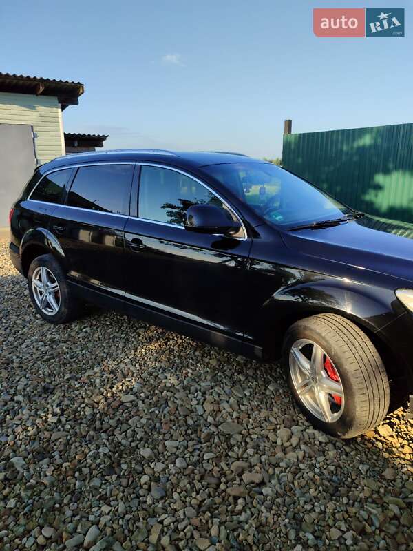 Позашляховик / Кросовер Audi Q7 2009 в Коломиї