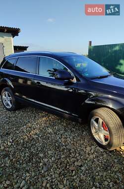 Внедорожник / Кроссовер Audi Q7 2009 в 