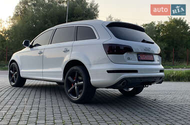 Внедорожник / Кроссовер Audi Q7 2011 в 