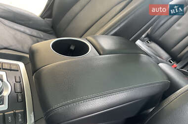 Внедорожник / Кроссовер Audi Q7 2011 в 