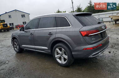 Внедорожник / Кроссовер Audi Q7 2020 в 