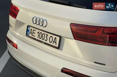 Внедорожник / Кроссовер Audi Q7 2019 в 