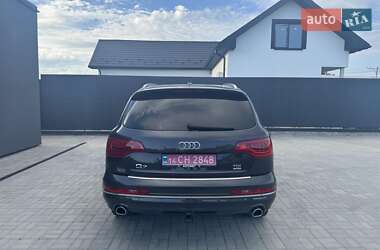 Внедорожник / Кроссовер Audi Q7 2013 в 