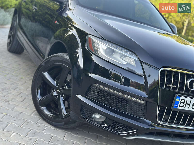 Внедорожник / Кроссовер Audi Q7 2011 в Одессе