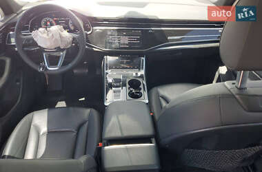 Внедорожник / Кроссовер Audi Q7 2021 в 