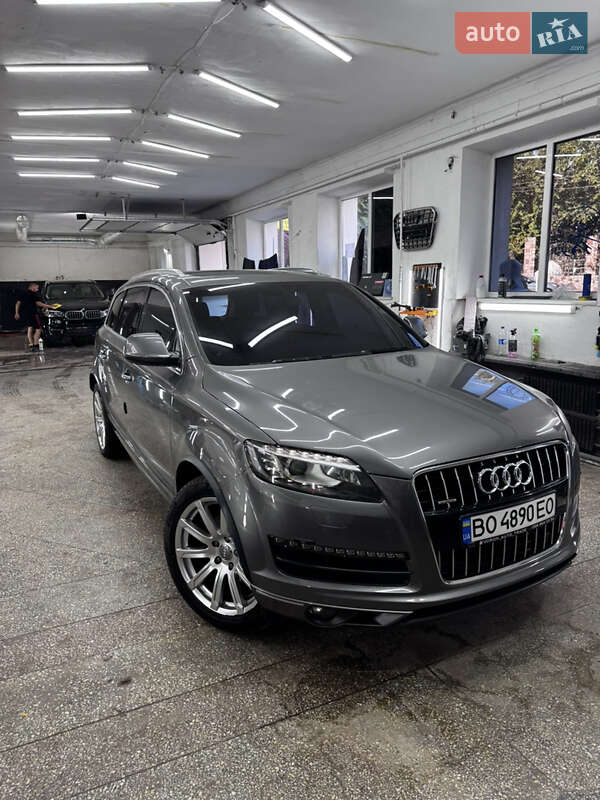 Audi Q7 2014