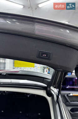 Внедорожник / Кроссовер Audi Q7 2014 в 