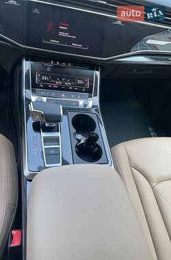 Внедорожник / Кроссовер Audi Q7 2023 в 