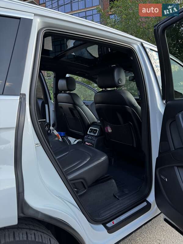 Внедорожник / Кроссовер Audi Q7 2012 в Полтаве фото 32 Внедорожник / Кроссовер Audi Q7 2012 в Полтаве