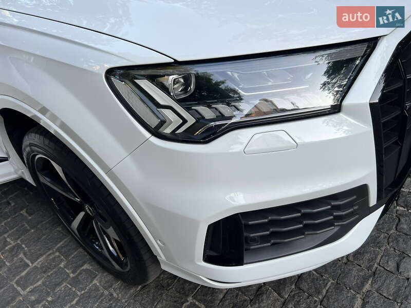 Позашляховик / Кросовер Audi Q7 2019 в Києві фото 61 Позашляховик / Кросовер Audi Q7 2019 в Києві