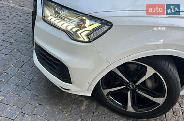 Внедорожник / Кроссовер Audi Q7 2019 в 