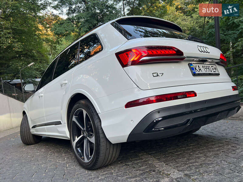 Позашляховик / Кросовер Audi Q7 2019 в Києві фото 66 Позашляховик / Кросовер Audi Q7 2019 в Києві