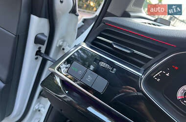 Внедорожник / Кроссовер Audi Q7 2019 в 