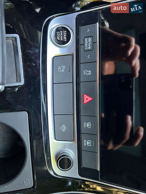 Позашляховик / Кросовер Audi Q7 2019 в Києві фото 91 Позашляховик / Кросовер Audi Q7 2019 в Києві