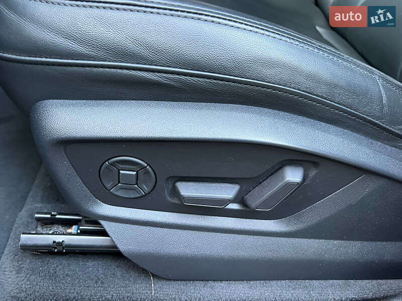 Позашляховик / Кросовер Audi Q7 2019 в Києві фото 111 Позашляховик / Кросовер Audi Q7 2019 в Києві