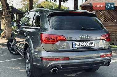 Внедорожник / Кроссовер Audi Q7 2013 в 