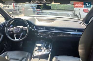 Внедорожник / Кроссовер Audi Q7 2018 в 