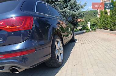 Внедорожник / Кроссовер Audi Q7 2013 в 