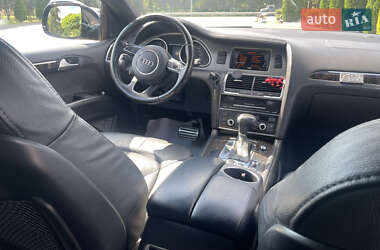 Внедорожник / Кроссовер Audi Q7 2015 в 