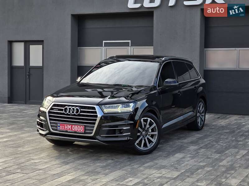Внедорожник / Кроссовер Audi Q7 2017 в Луцке