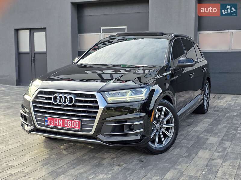 Внедорожник / Кроссовер Audi Q7 2017 в Луцке