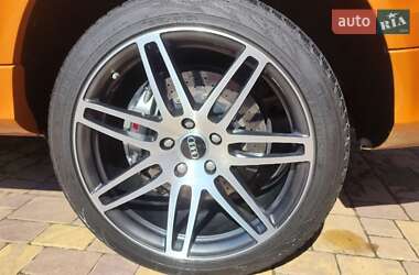 Внедорожник / Кроссовер Audi Q7 2009 в 